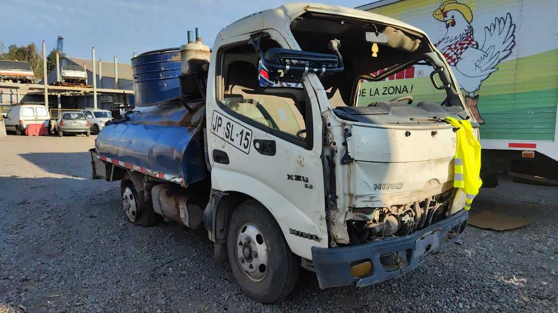  Hino XZU 2013 
